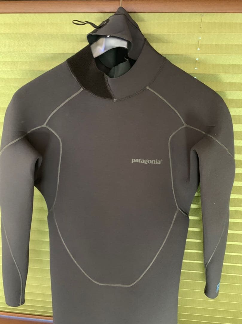 ウェットスーツ