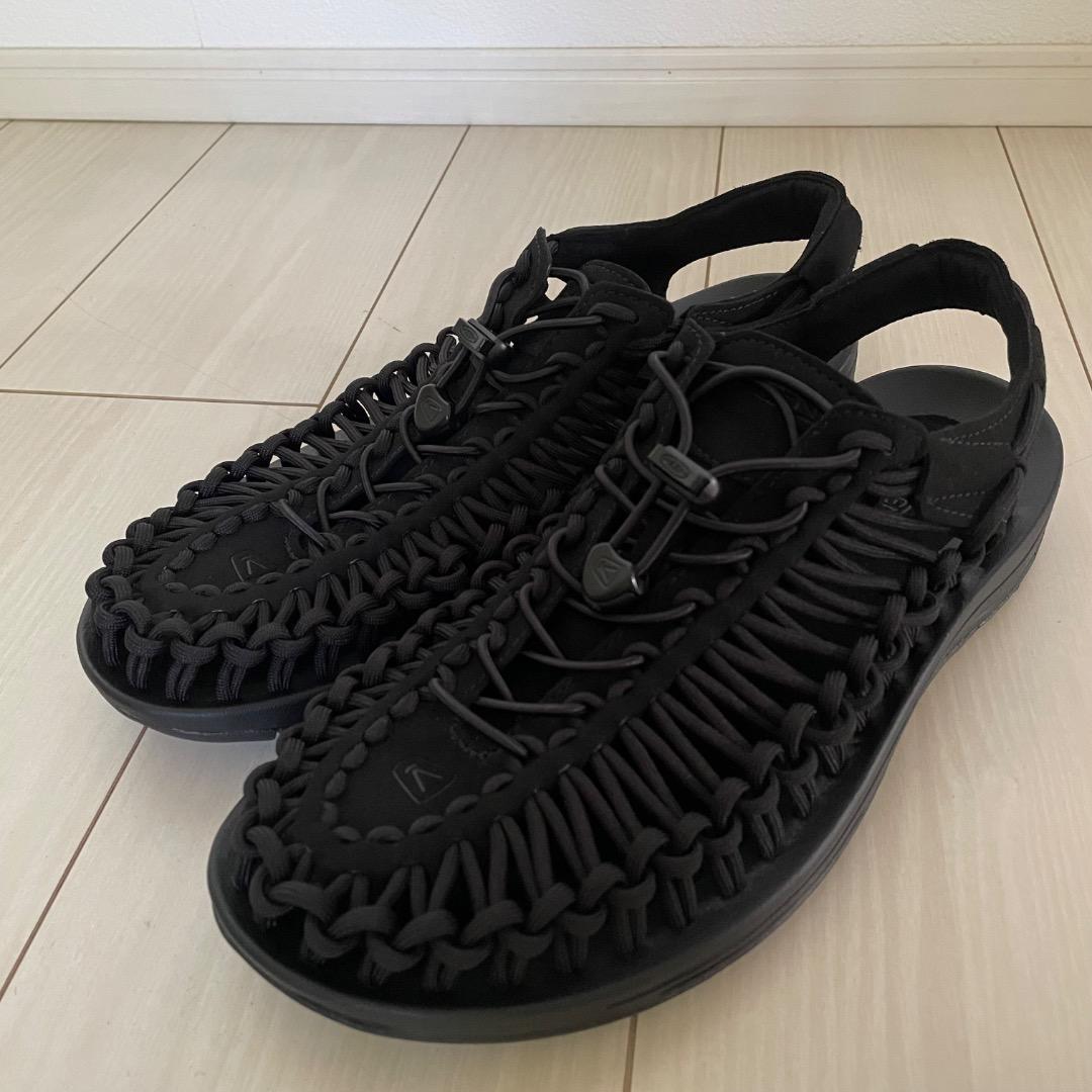 バード様【美品】KEEN UNEEK 　BLACK/BLACK　28.5cm