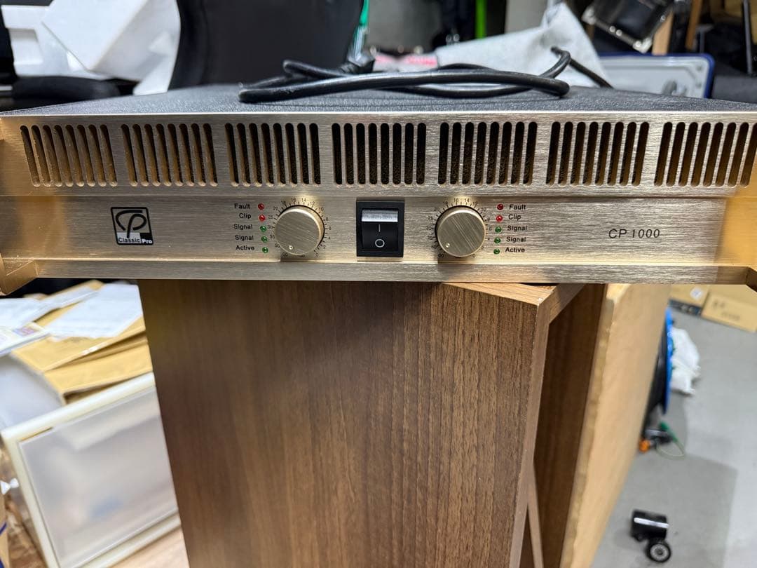 クラシックプロ　CP 1000 パワーアンプ