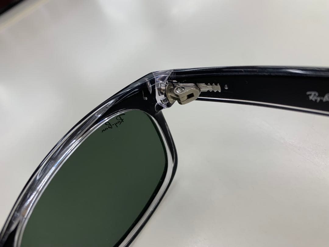 Ray-Ban RB 2132-F New Wayfarer サングラス