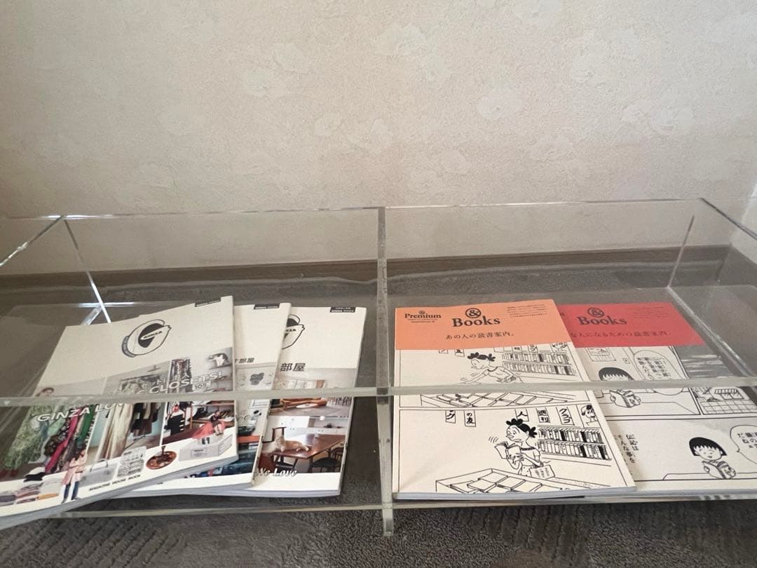 アクリル　ローテーブル　ローボード　ディスプレイ