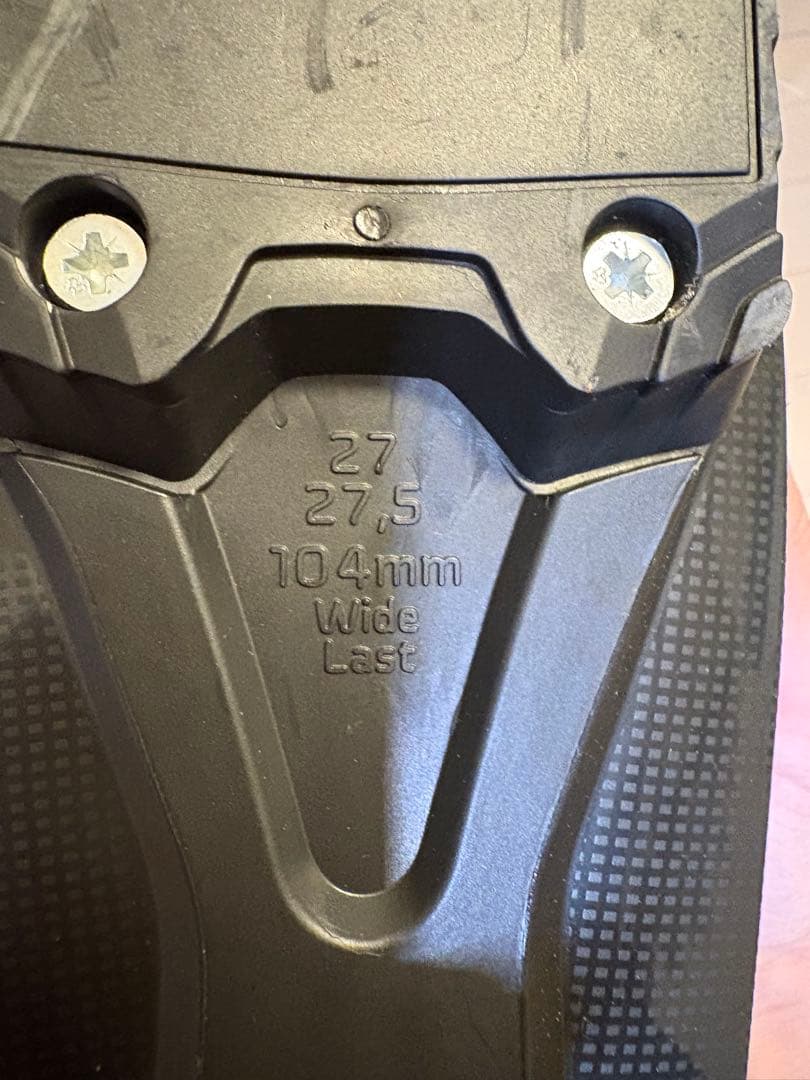 ATOMIC HAWX MAGNA 80 スキーブーツ