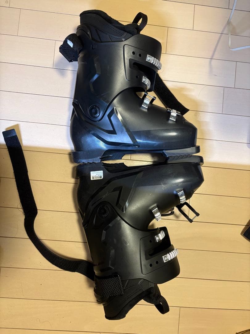 ATOMIC HAWX MAGNA 80 スキーブーツ