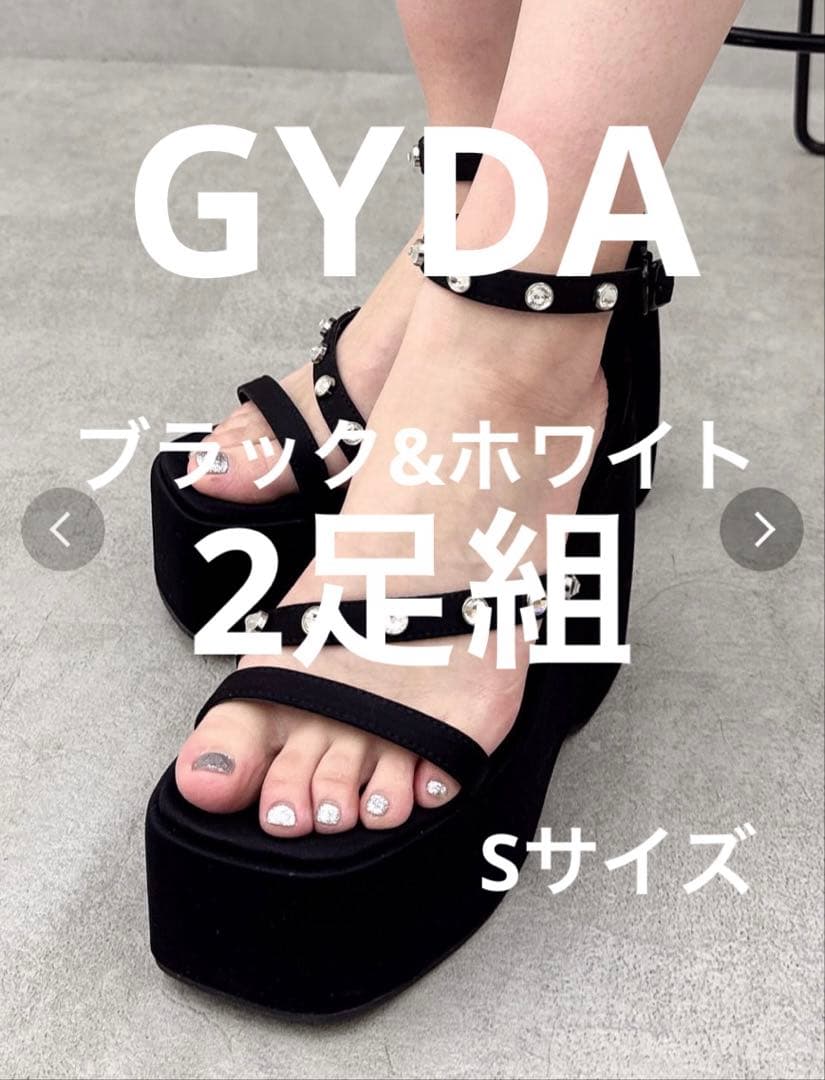 GYDAスタッズ付きプラットフォームサンダルSサイズブラック&ホワイト2足組