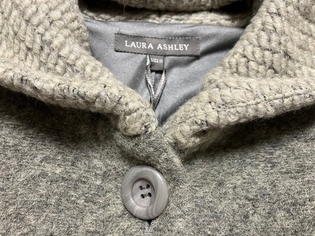 【新品未使用】ローラアシュレイ フード付きコート 11号　グレー