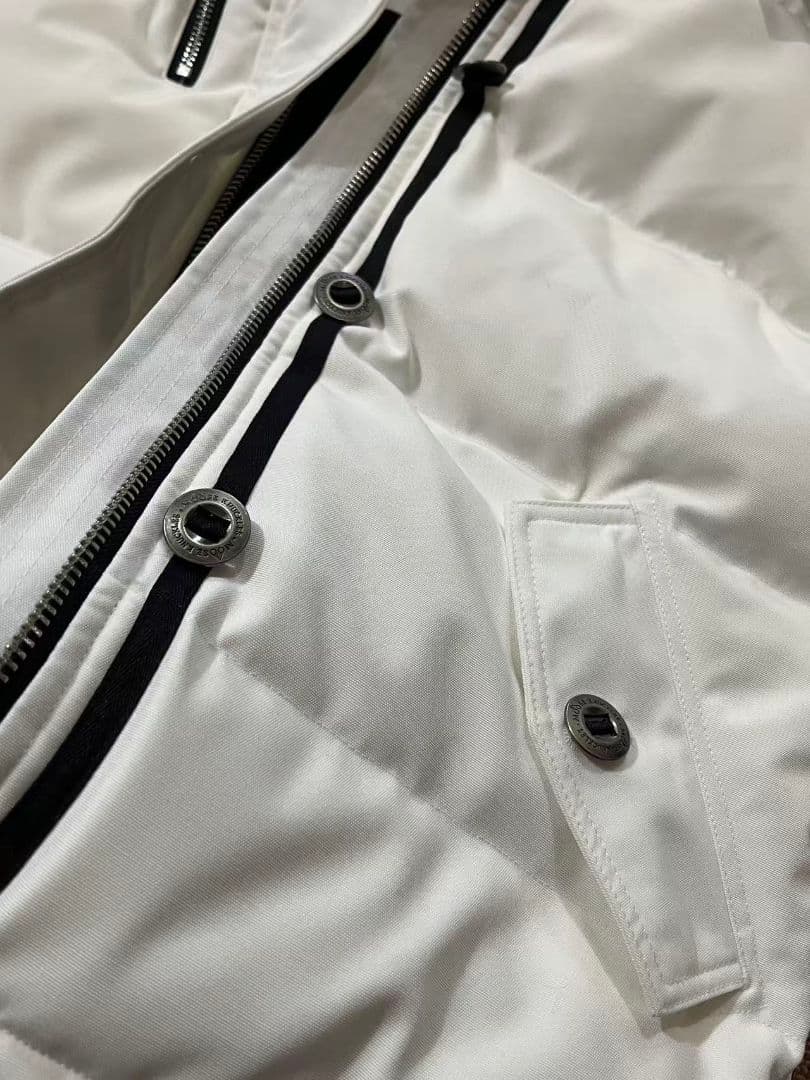 MOOSE KNUCKLES ホワイト ダウンジャケット S