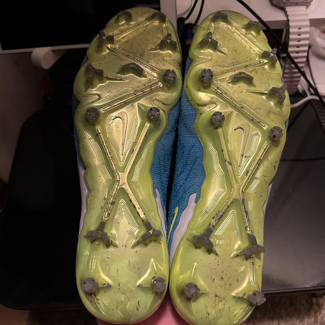 NIKE by you ファントムGX 27㎝　FG