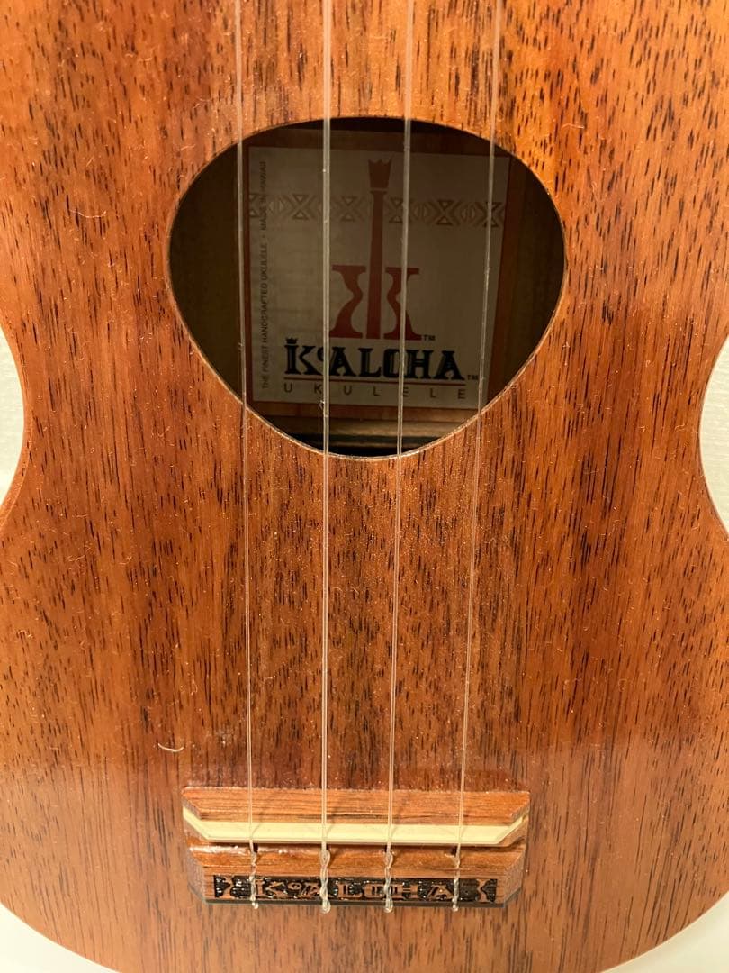 kaloha ウクレレ