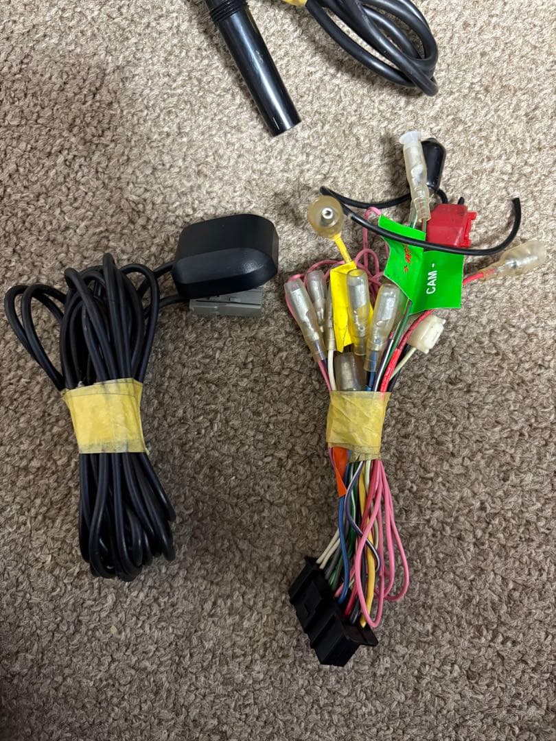 お買い得‼️KENWOOD中古ナビ MDV-D504BT‼️