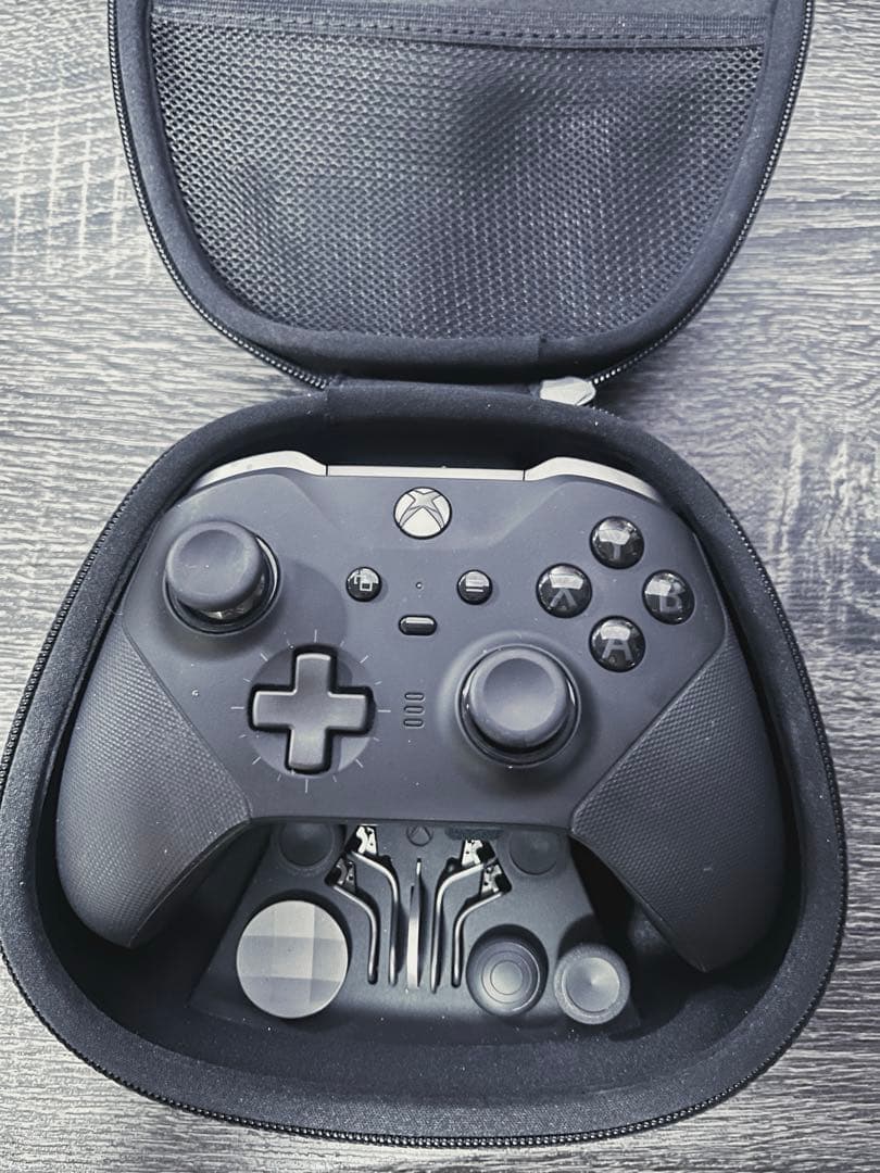 Xbox ELITEワイヤレスコントローラーシリーズ2
