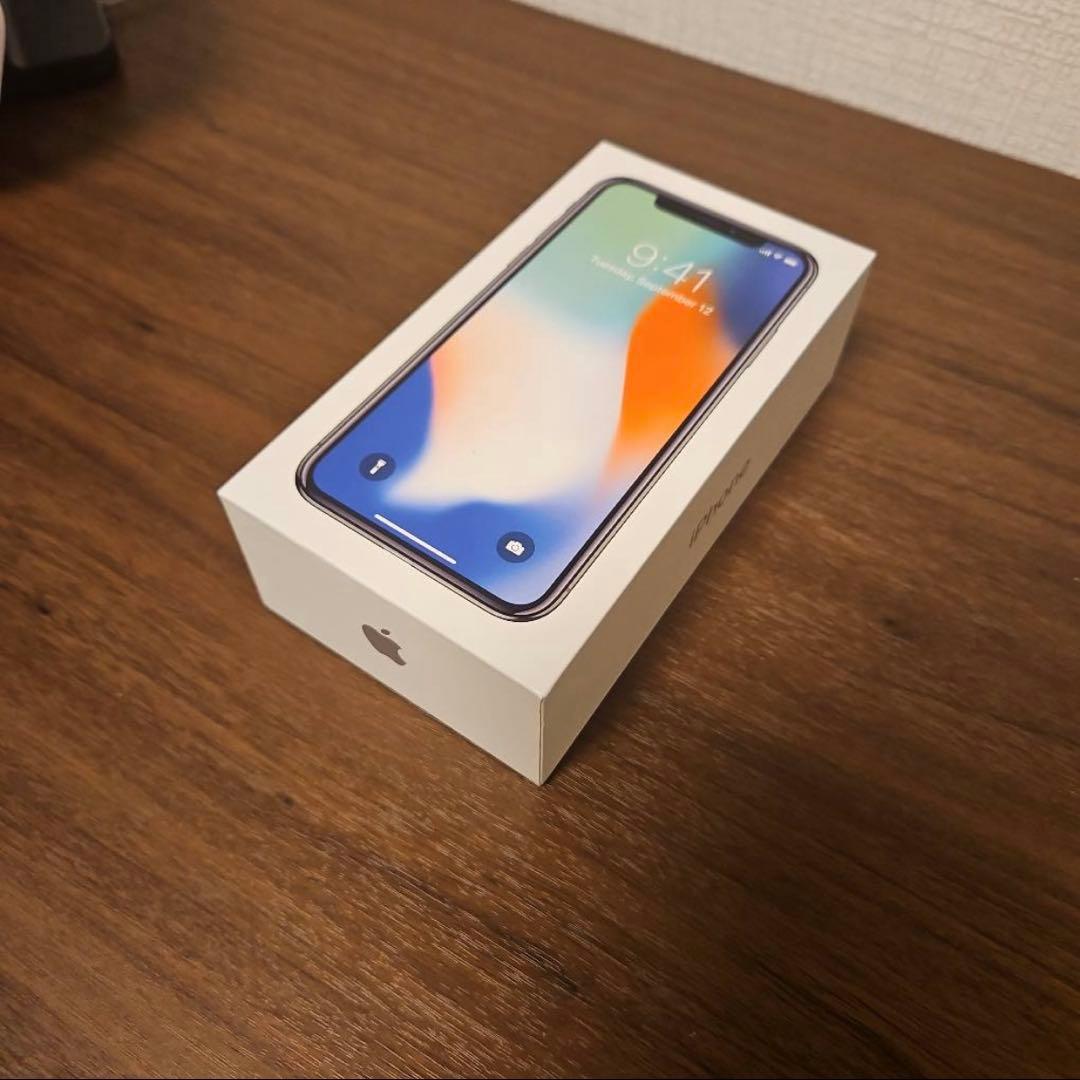 バッテリー容量100%　Apple iPhone X ホワイト64G