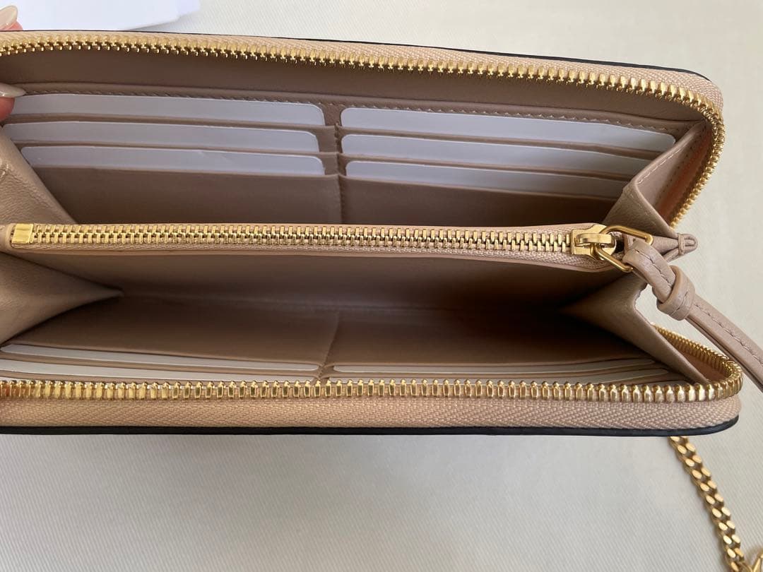 ✨最終お値下げ✨【新品】Chloé スタッズ ブラックレザー長財布