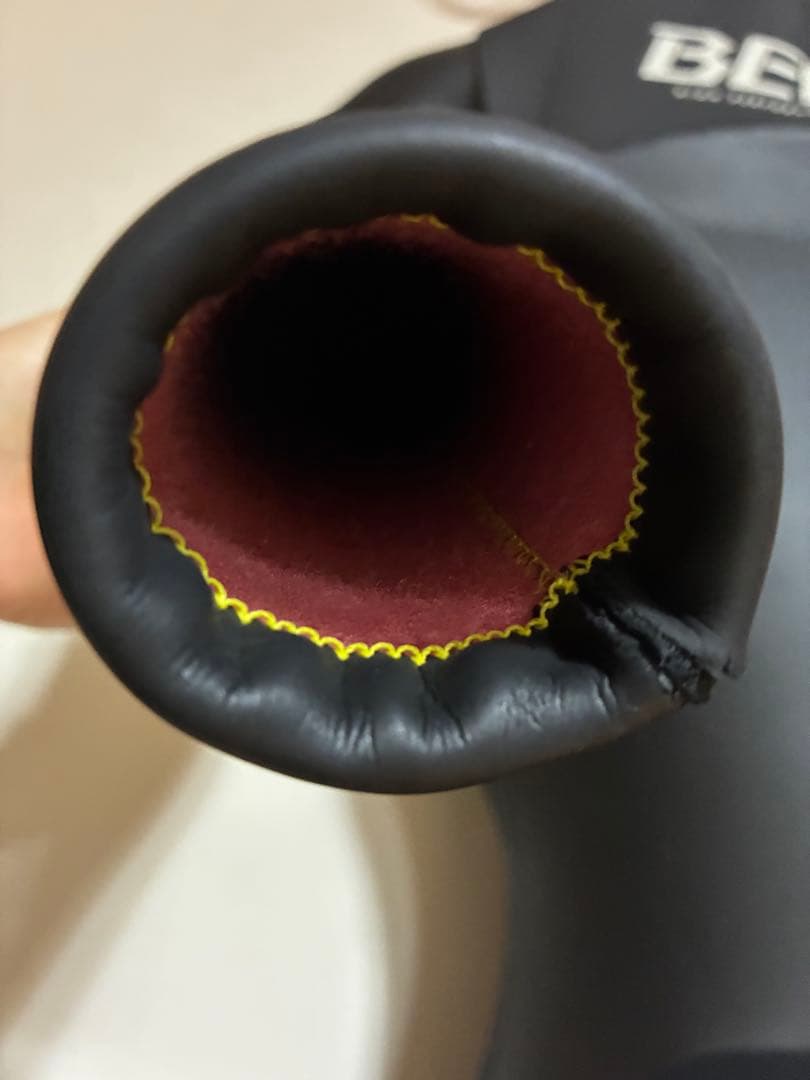 BEWET セミドライスーツ　ブラック