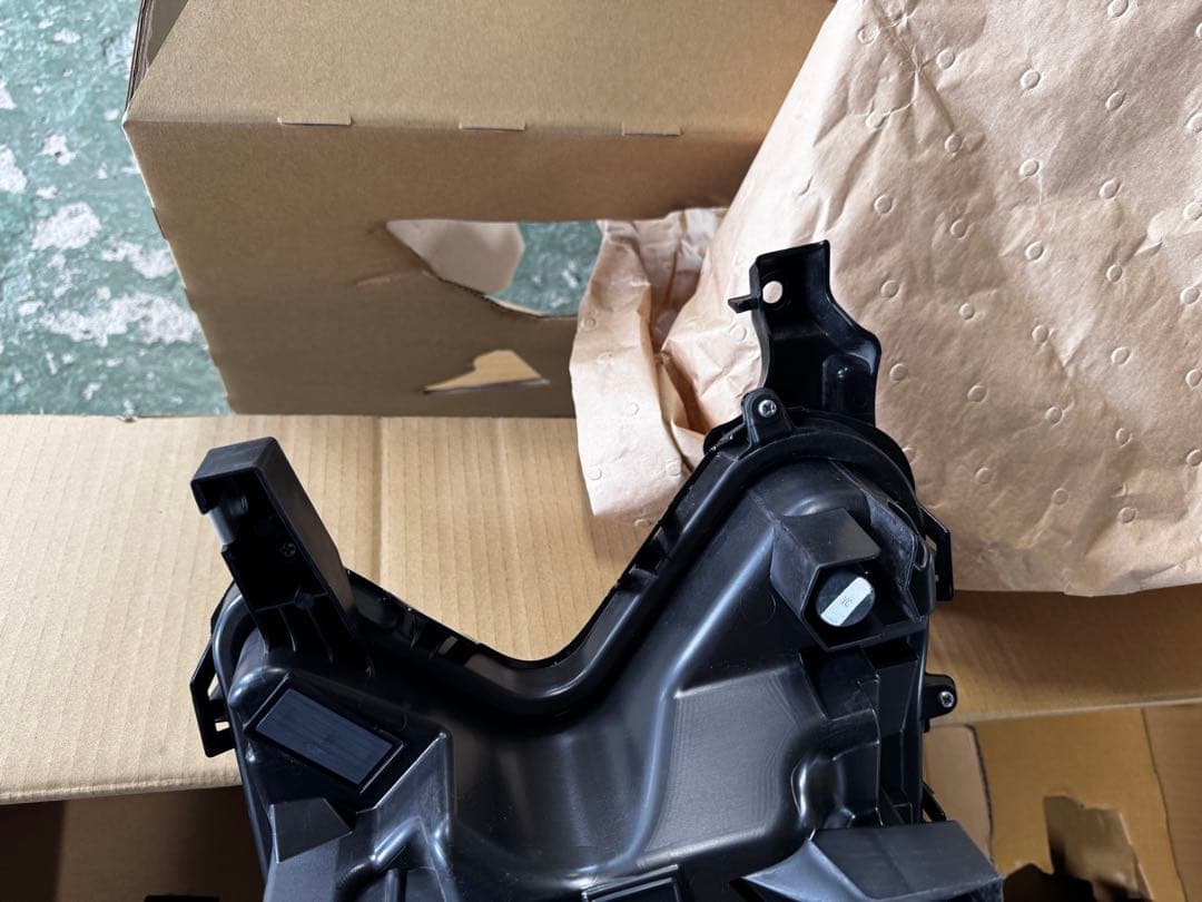 アルファード 40 左　ヘッドライト　センサー付き