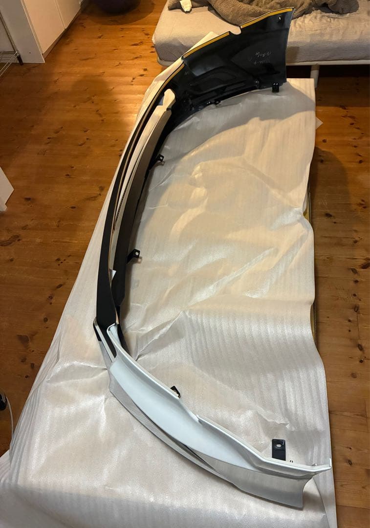 新品未使用！【モデリスタ】【ハリアー80】フロントスポイラー