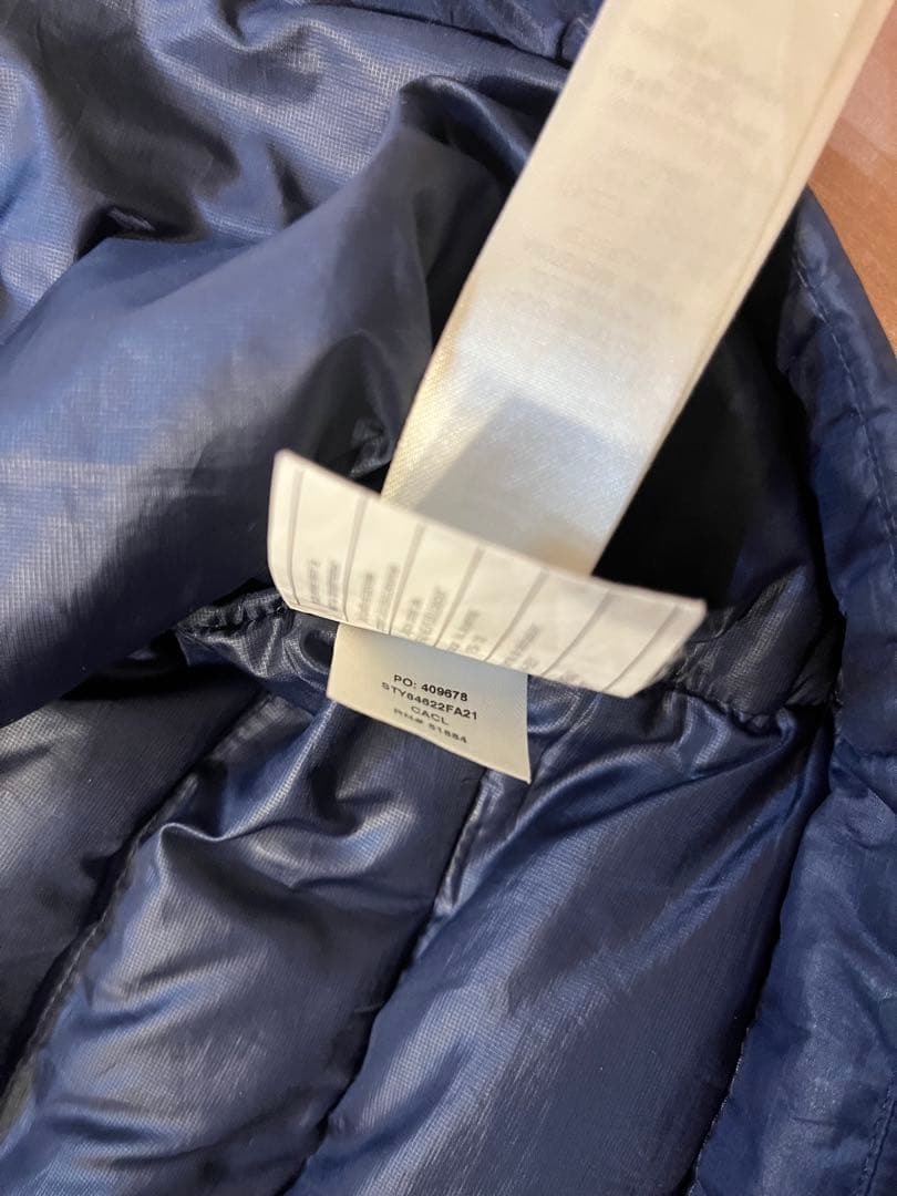 【当日または翌日発送】 patagonia ネイビー ダウンセーター ベスト S