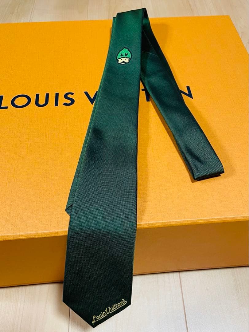 美品　ルイヴィトン　NIGOコラボネクタイ