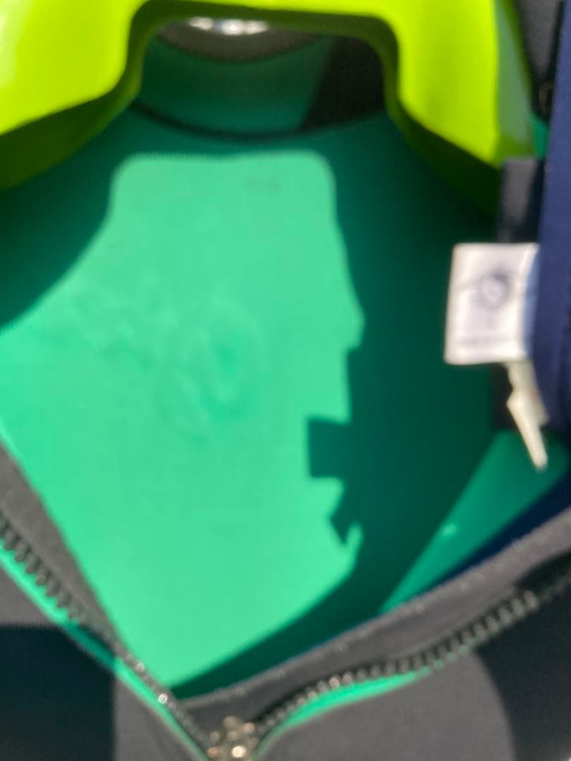 CYBER SHIELD WETSUITS サイバーウェットスーツ　L size