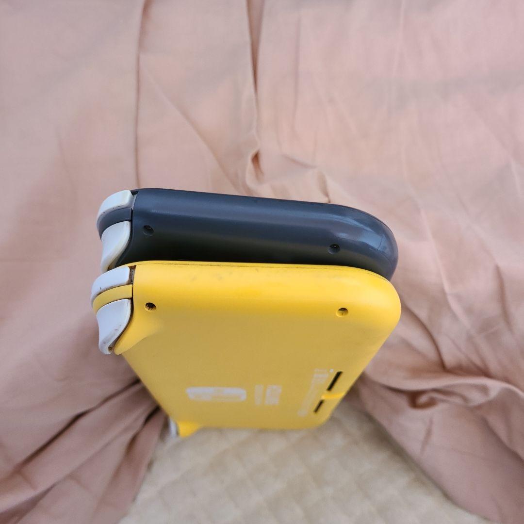 Nintendo Switchライト　2台ジャンク品