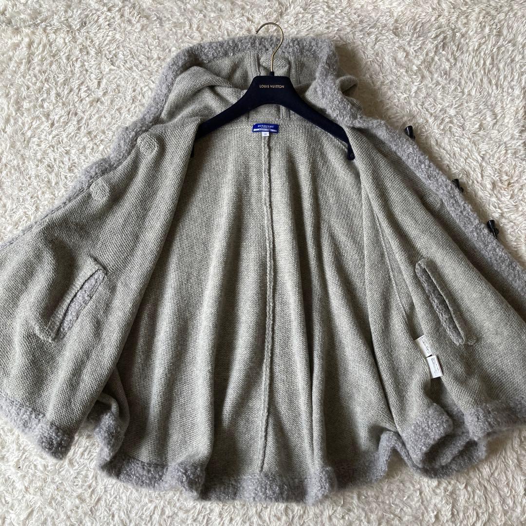 未使用に近い　バーバリーブルーレーベル　モヘヤ　ポンチョ　ケープM グレー