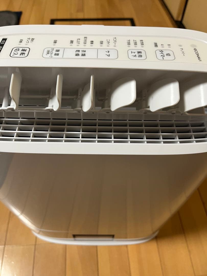 コムギ Panasonic 衣類乾燥除湿機　F-YZVX60 2023年製