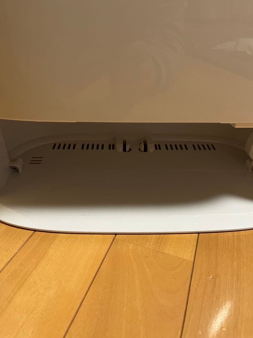 コムギ Panasonic 衣類乾燥除湿機　F-YZVX60 2023年製