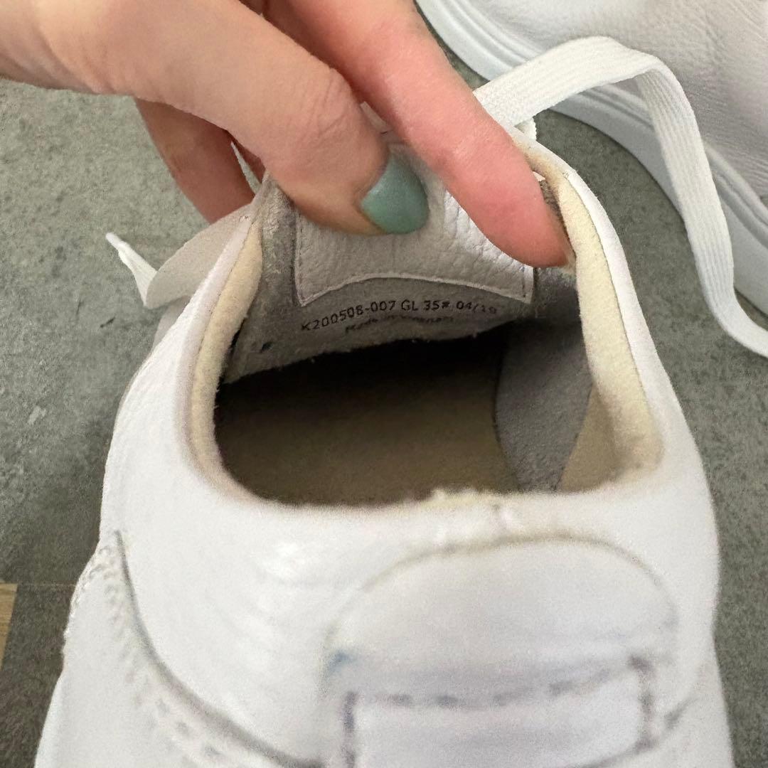 【極美品】CAMPER カンペール レザー スニーカー 白 ３5 シボ加工 厚底