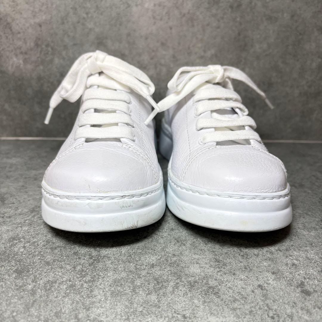 【極美品】CAMPER カンペール レザー スニーカー 白 ３5 シボ加工 厚底