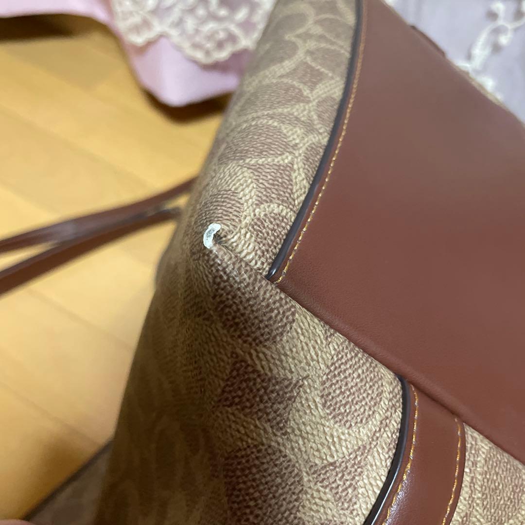 コーチ　シティラージバケットバッグ　シグネクチャーキャンパス