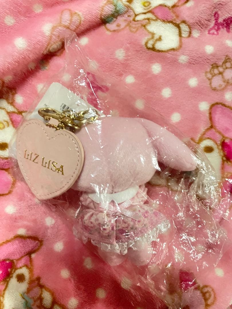 リズリサ リズメロ マイメロ ぬいぐるみ チャーム マスコット ワンピース