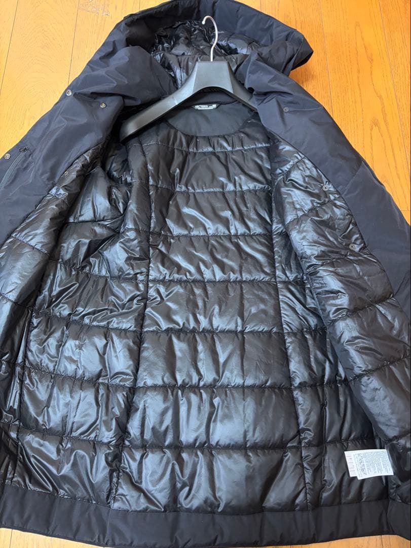 未使用 Arc'teryx Osanna Coat Women's Mサイズ