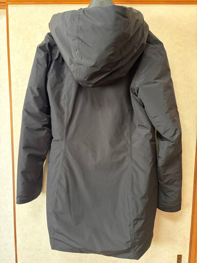 未使用 Arc'teryx Osanna Coat Women's Mサイズ