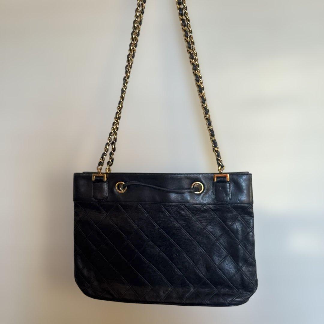 RIKA☀︎様　シャネル　マトラッセ　チェーンショルダーバッグ