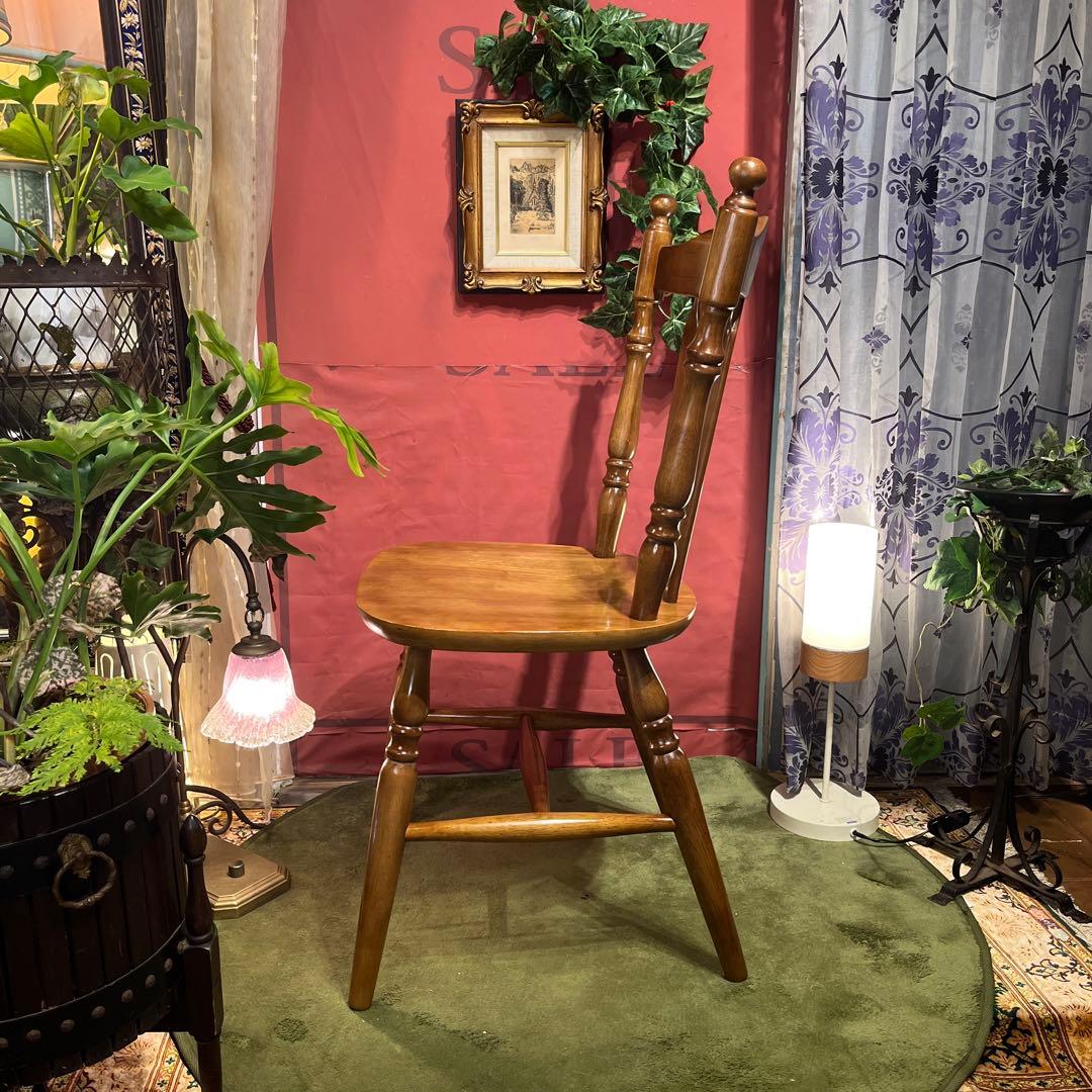 ラス 　80’s ヴィンテージ スピンドルレッグ　板座チェア　ウィンザー