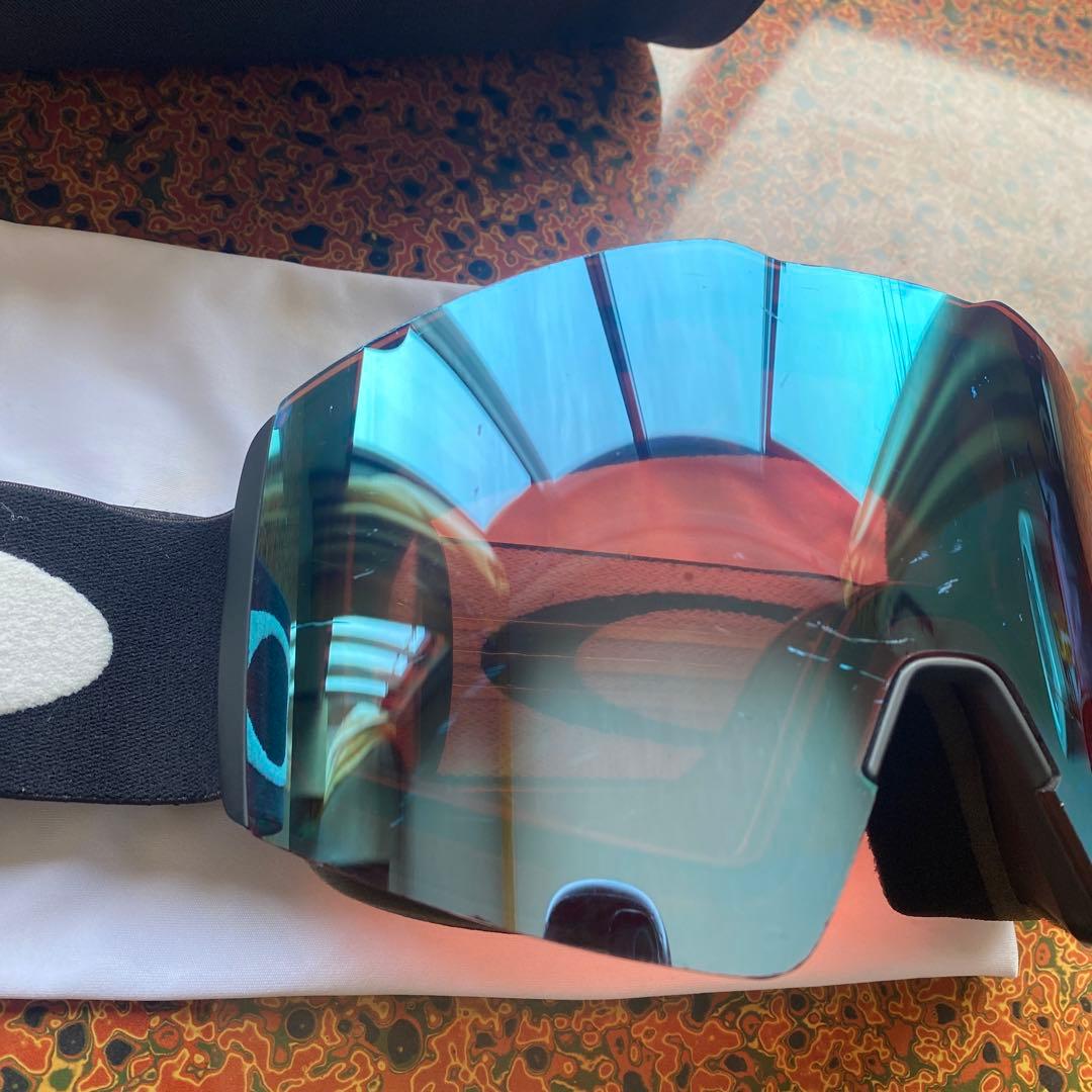 Oakley PRIZM ゴーグル 収納ケース付き