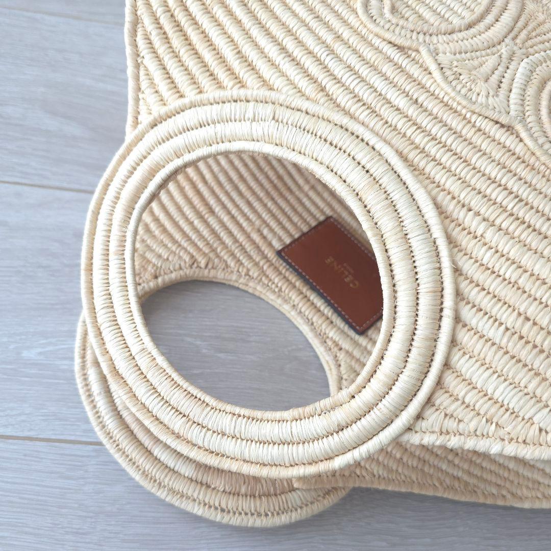 美品【セリーヌ】2025年春夏　ブレーテッド　パニエ 　ラフィア　かごバッグ