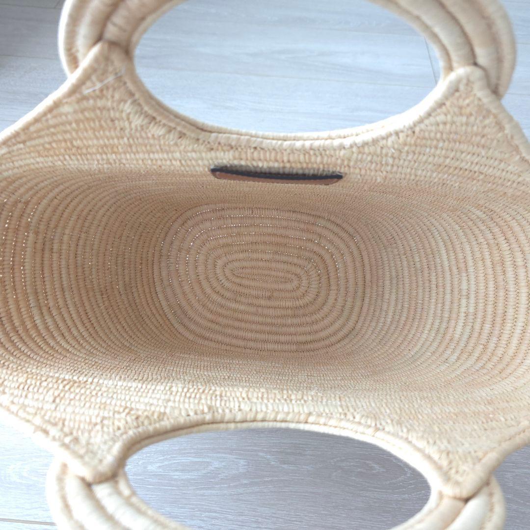 美品【セリーヌ】2025年春夏　ブレーテッド　パニエ 　ラフィア　かごバッグ