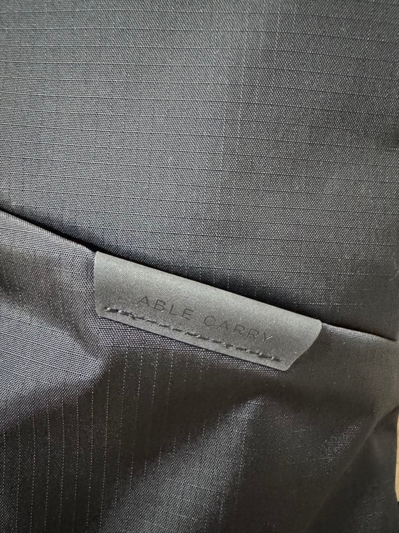 バッグ AbleCarry Thirteen Daybag