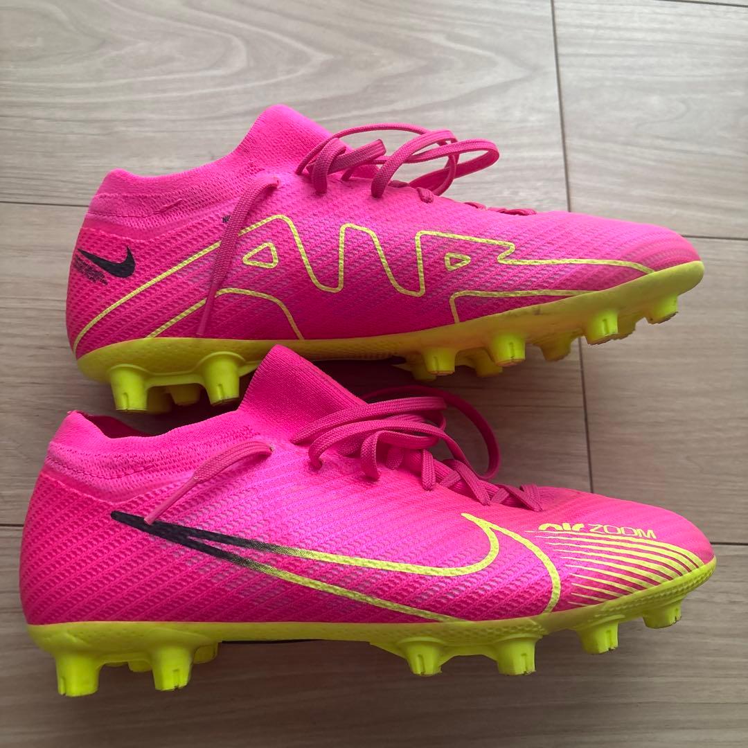 美品　Nike Zoom サッカーシューズ ピンク 24CM　マーキュリアル