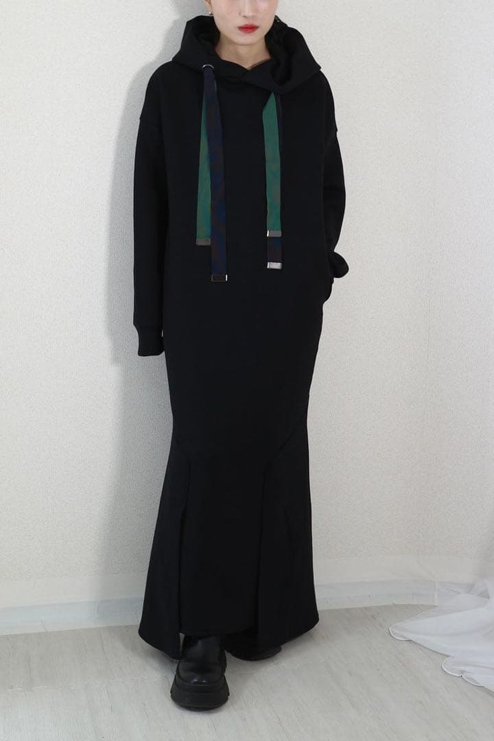 アンスリード　マーメイドスウェットワンピース　ブラック 36