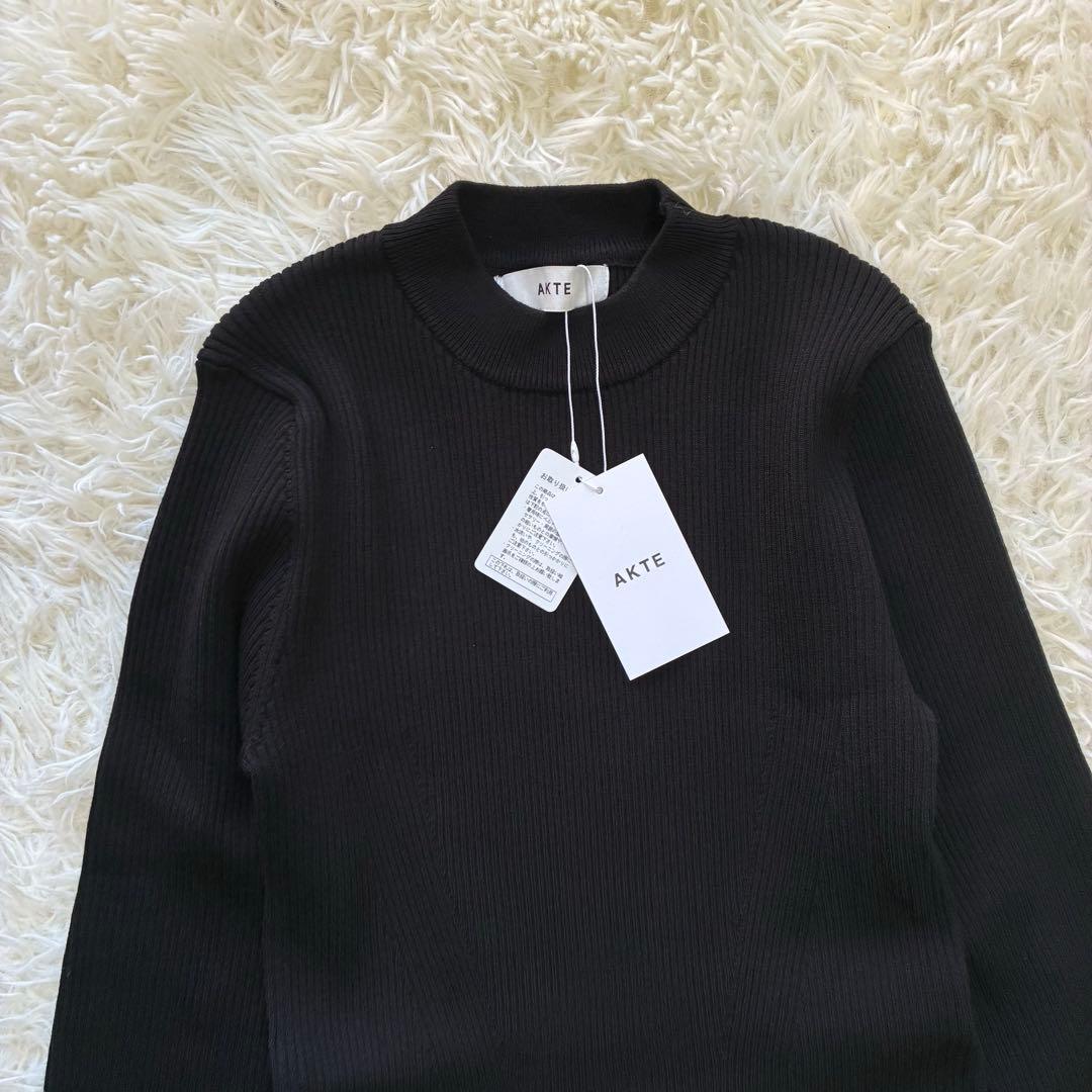 23AW 新品タグ付き　AKTE ヘムバルーンニットワンピース　リブニット