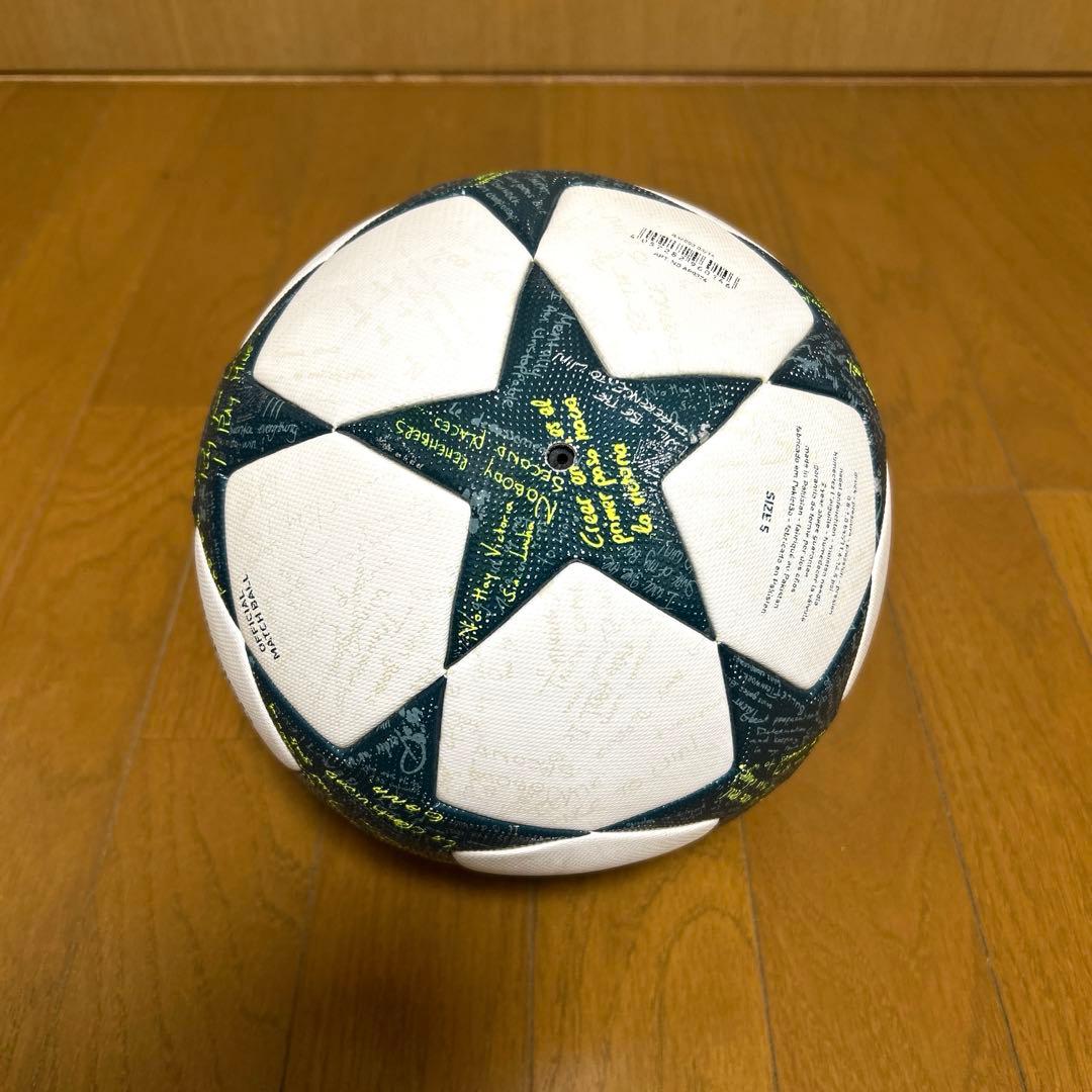 adidas チャンピオンズリーグ サッカーボール　公式球