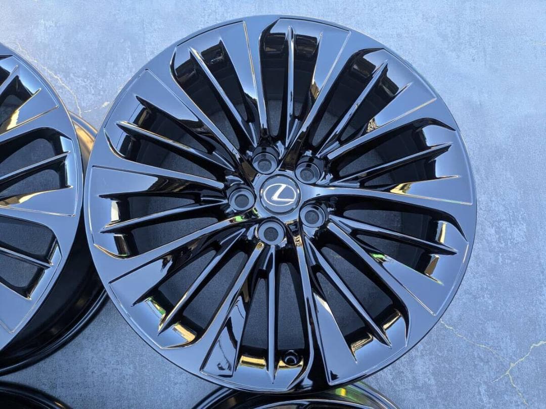 Aaaai【美品 レクサス LS500 純正OP 20インチ ブラック】