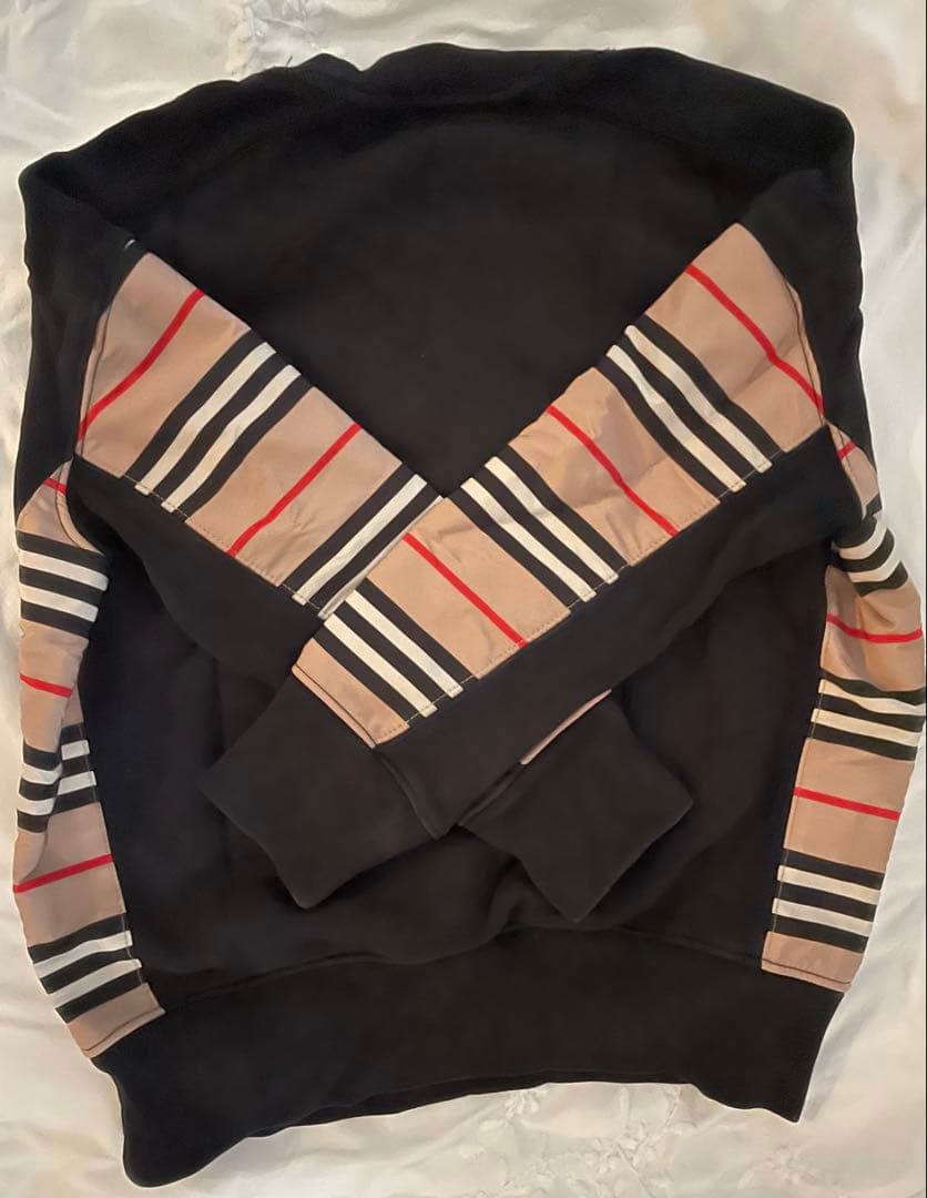 バーバリー トレーナー 116 6Y