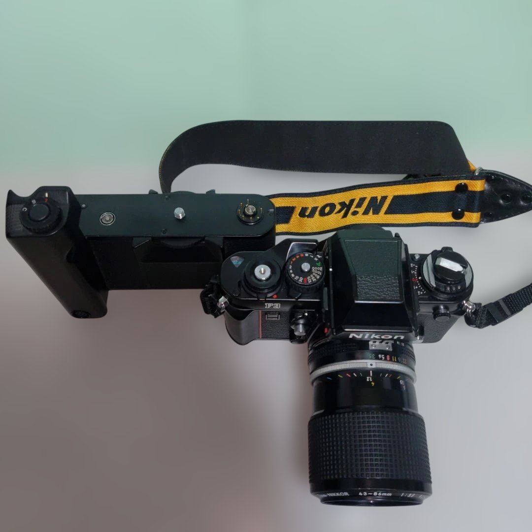 Nikon F３　モータードライブ　Zoom-NIKKOR 43~86mm