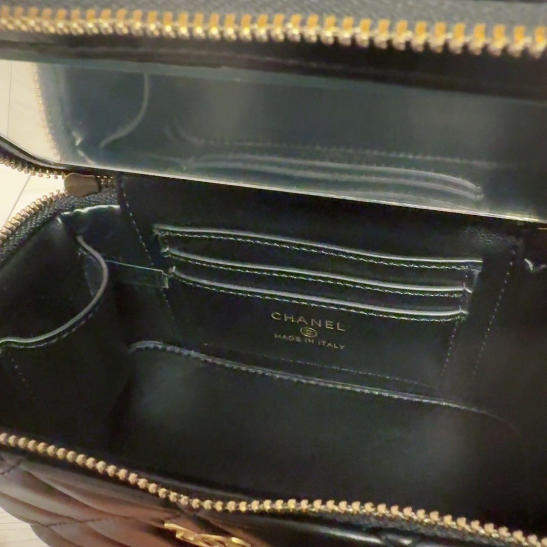 CHANEL ロゴハンドル ショルダーバッグ ノベルティ バニティ