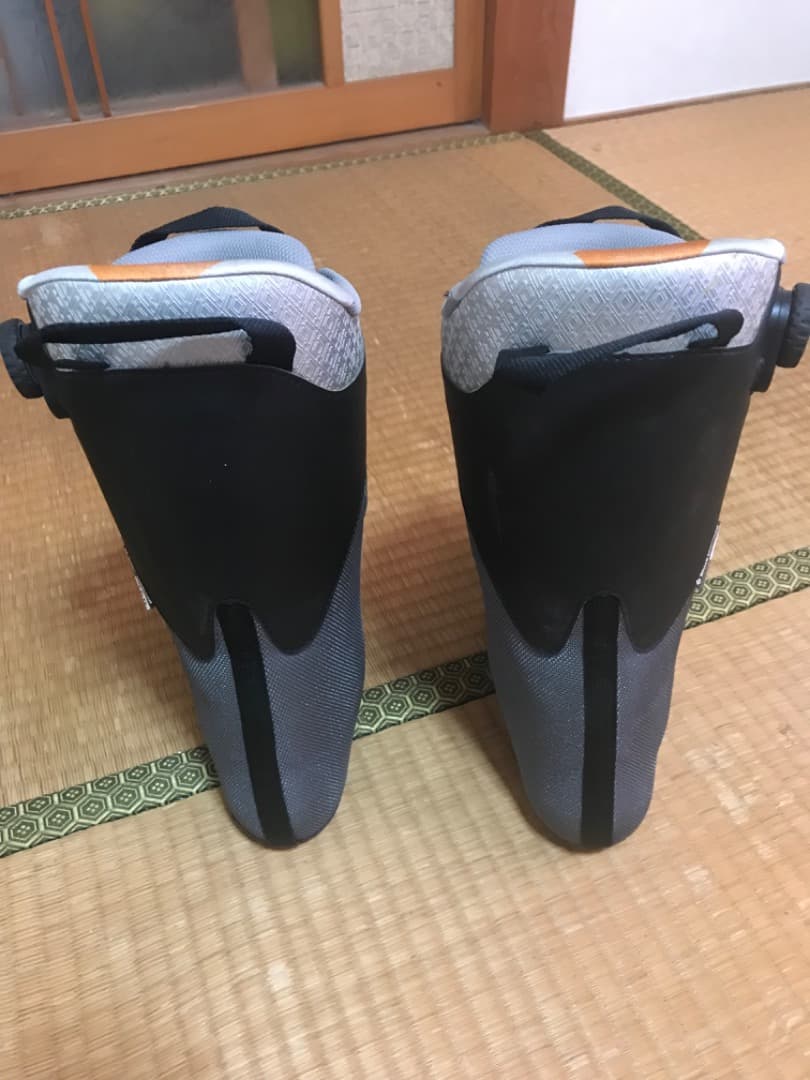 ブラックダイヤモンドスキーブーツ26センチ