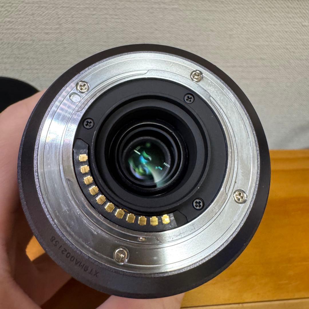 LUMIX 45-200mm f4〜5.6ズームレンズ