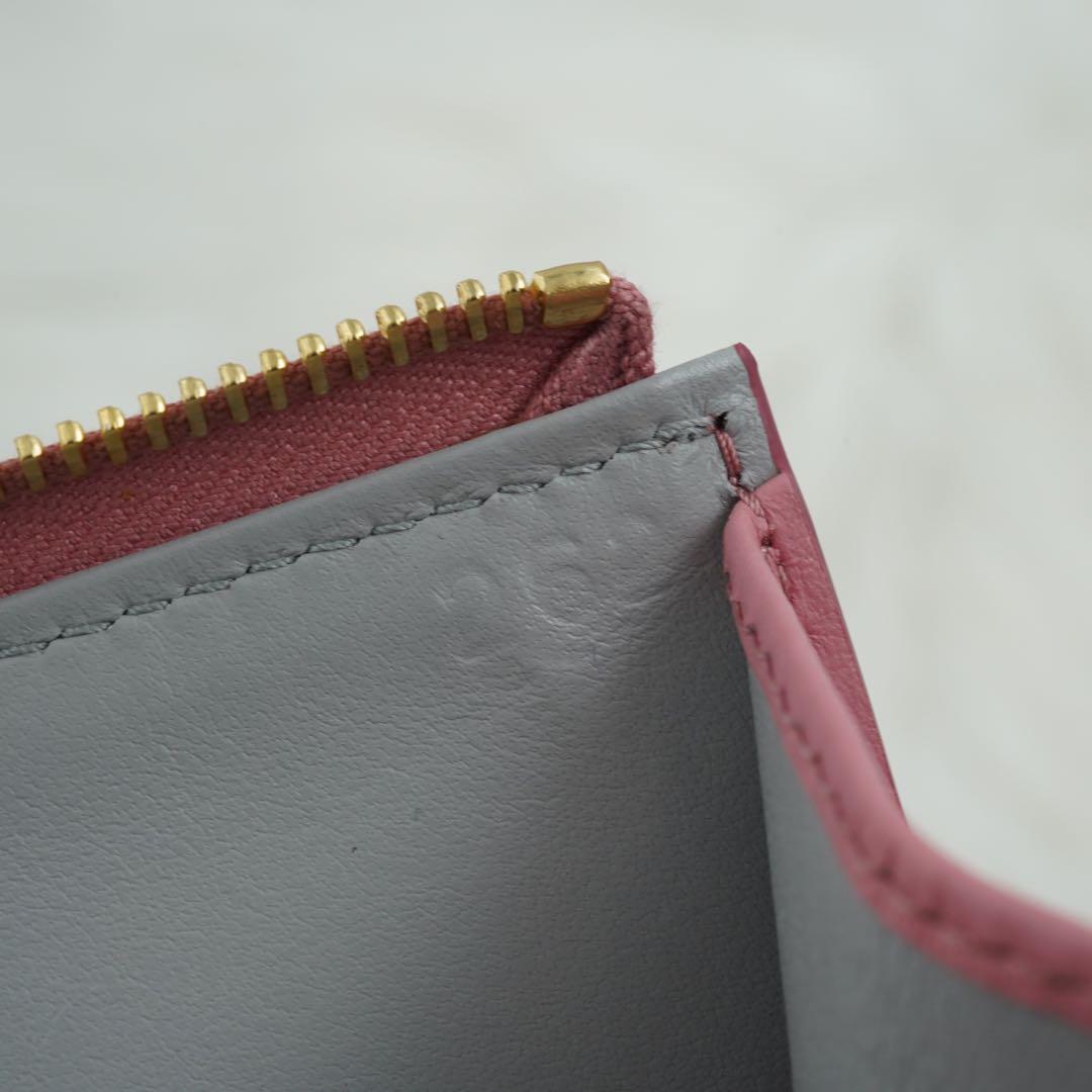 新品未使用品　箱付き MIU MIU ミュウミュウ　キーケース　ケース