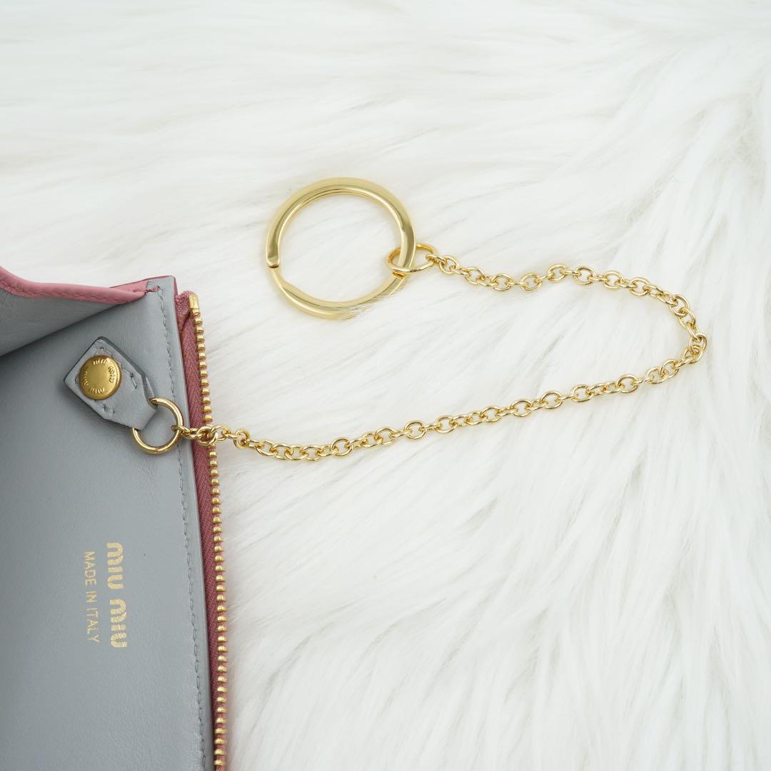 新品未使用品　箱付き MIU MIU ミュウミュウ　キーケース　ケース